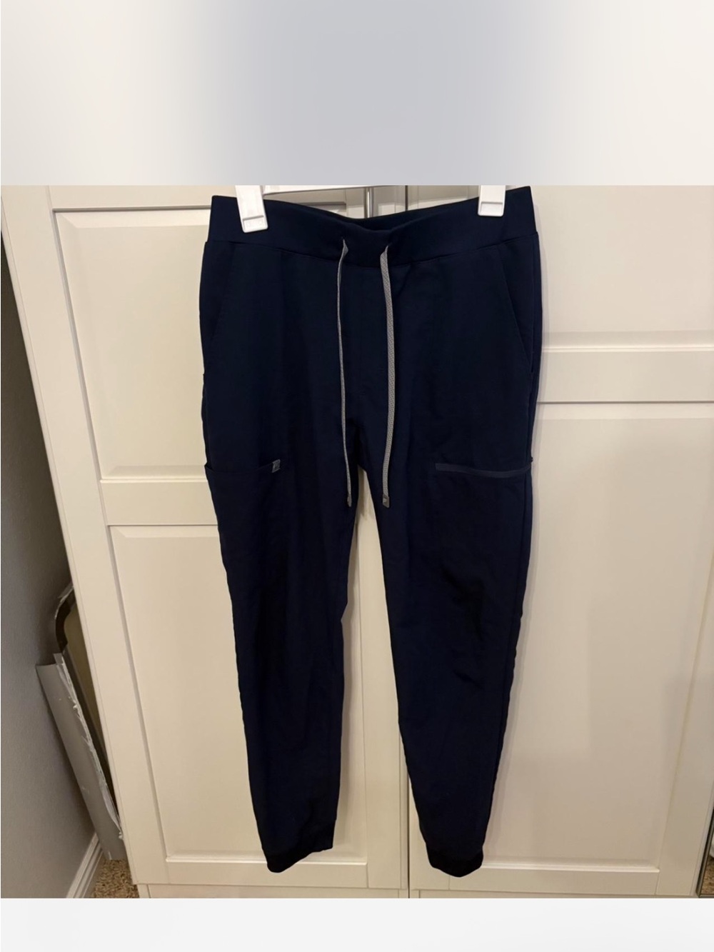Fabletics Women's Navy Drawstring Joggers